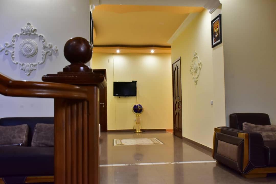 יירבאן Gyumri Hotel מראה חיצוני תמונה
