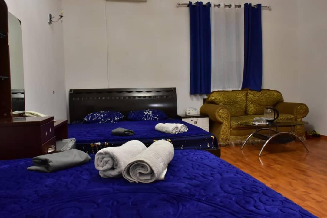 יירבאן Gyumri Hotel מראה חיצוני תמונה
