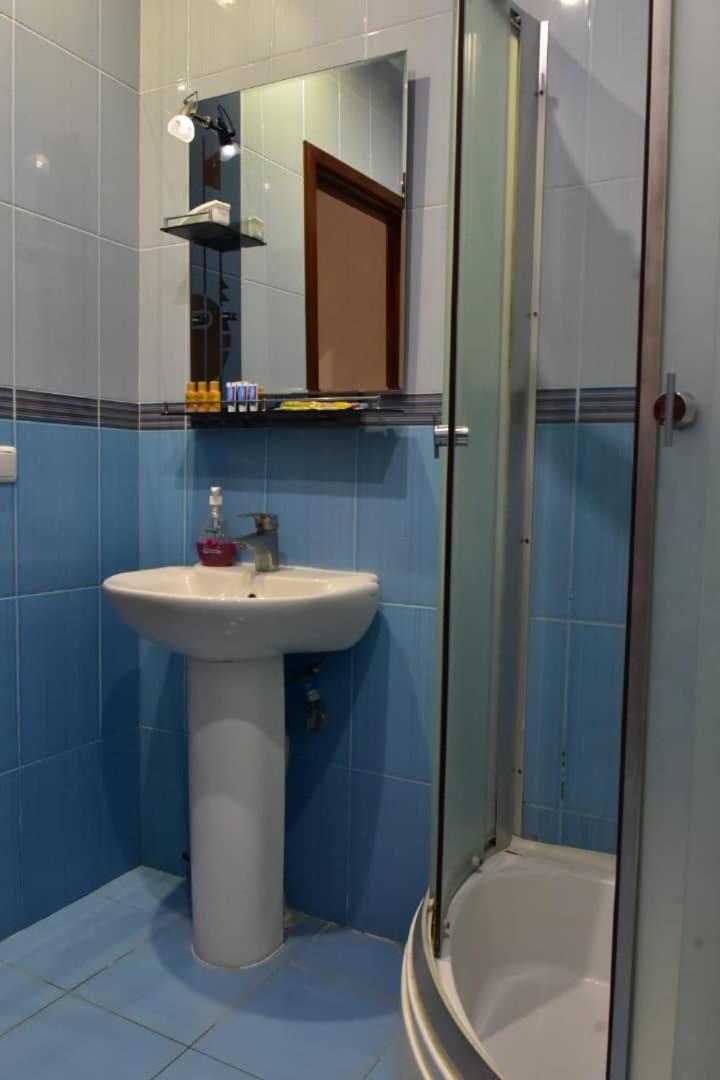 יירבאן Gyumri Hotel מראה חיצוני תמונה