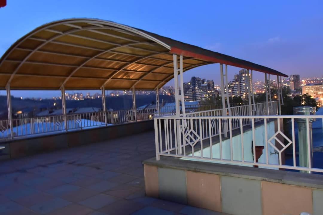 יירבאן Gyumri Hotel מראה חיצוני תמונה