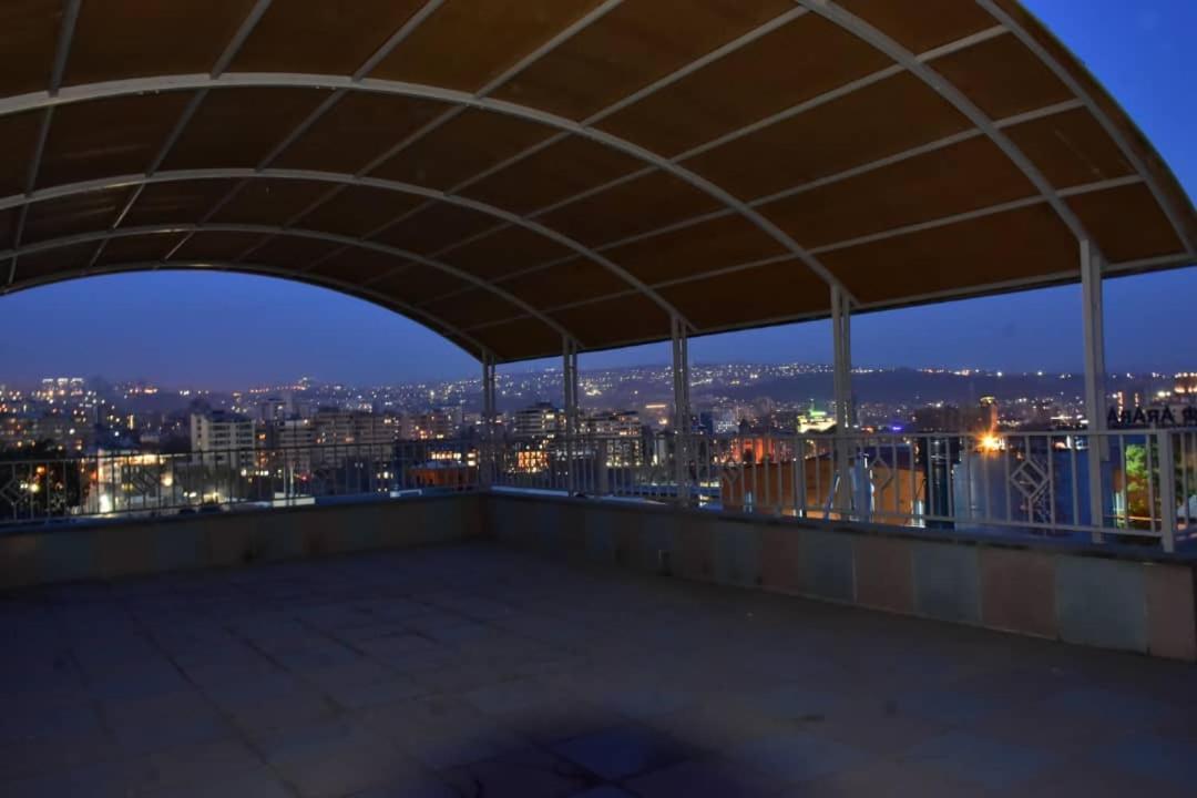 יירבאן Gyumri Hotel מראה חיצוני תמונה